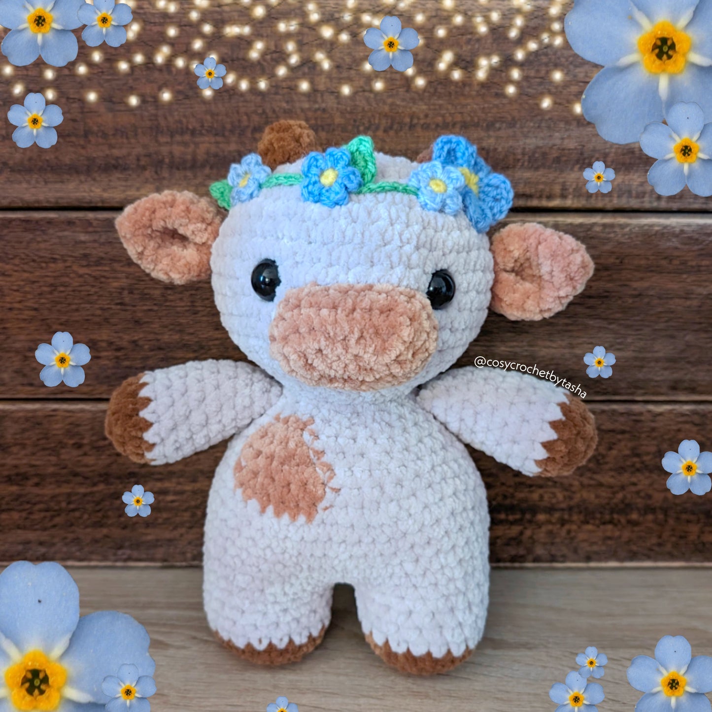 Ella the forget-me-not cow – cosycrochetbytasha